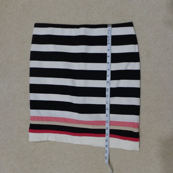 White House Black Market Woman’s Multicolored Striped Skirt Size 8 - Picture 3 of 8